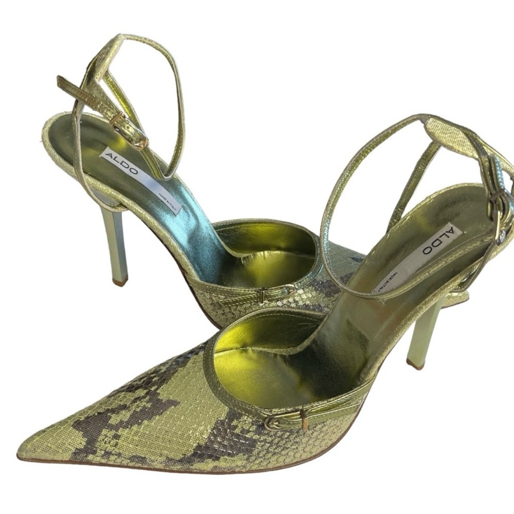 Aldo Shimmering Reptile Embossed Leather
Pointed Toe Ankle Strap Heels
